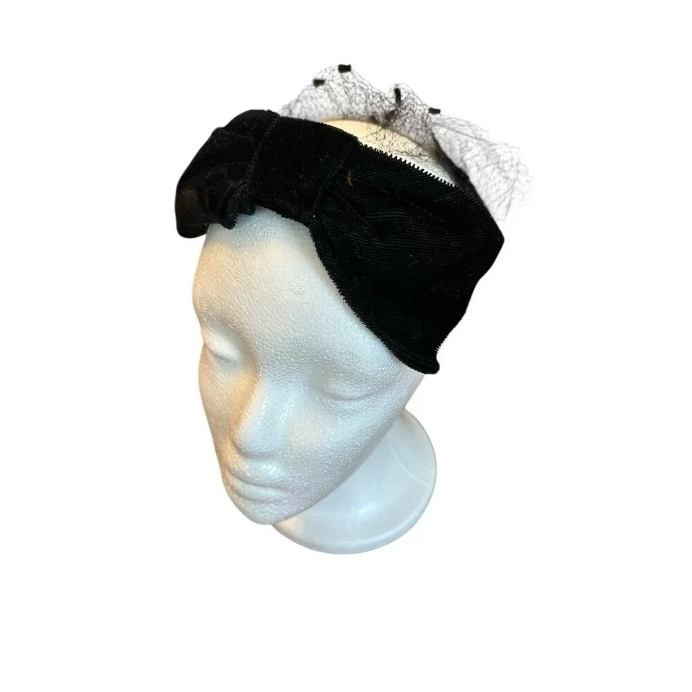 Vintage 1950s 1960s Black Velvet Bow Bandeau Cocktail Hat Veil Unmarked‎